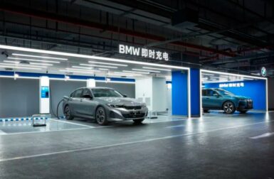 BMW et Mercedes créent un réseau de charge rapide commun en Chine