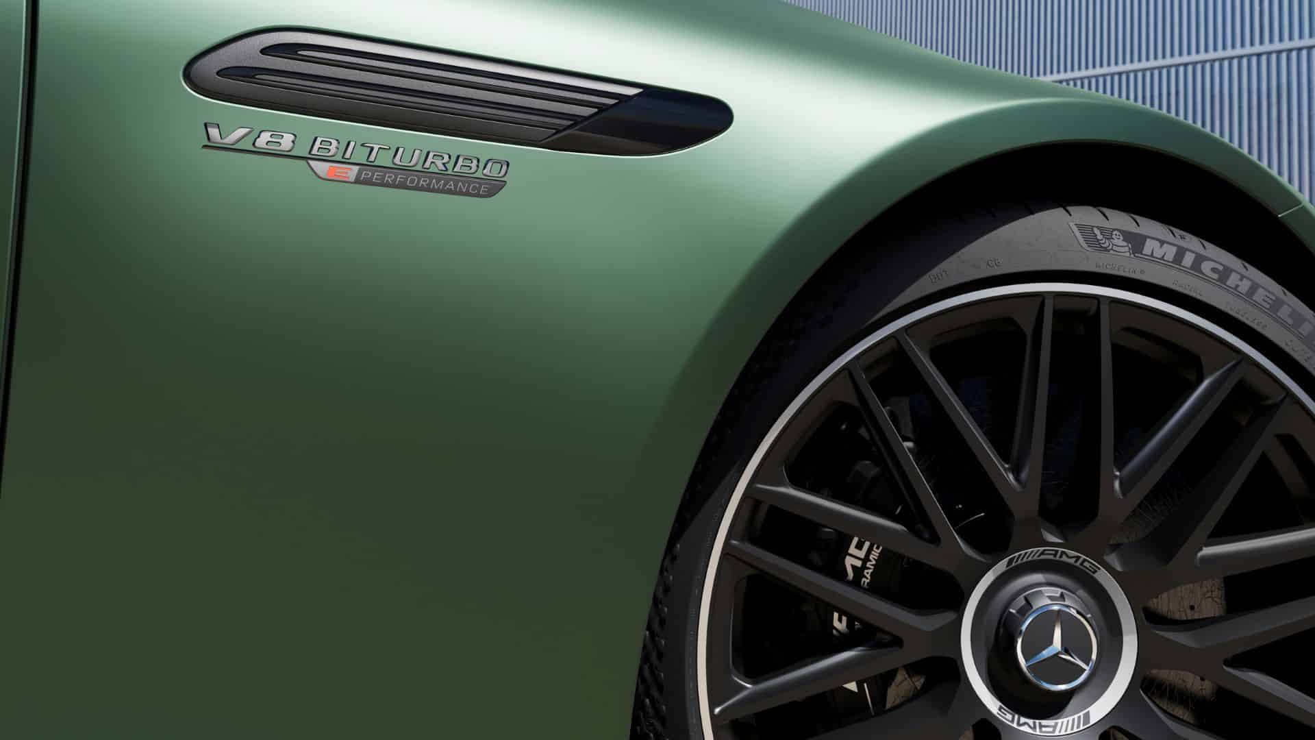 Mercedes-AMG SL 63 S E Performance: fiche technique