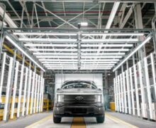 Pourquoi Ford va réduire de moitié la production de son pick-up électrique ?