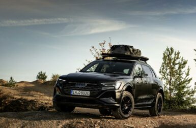 L’esprit du Dakar souffle sur le SUV électrique Audi Q8 e-tron