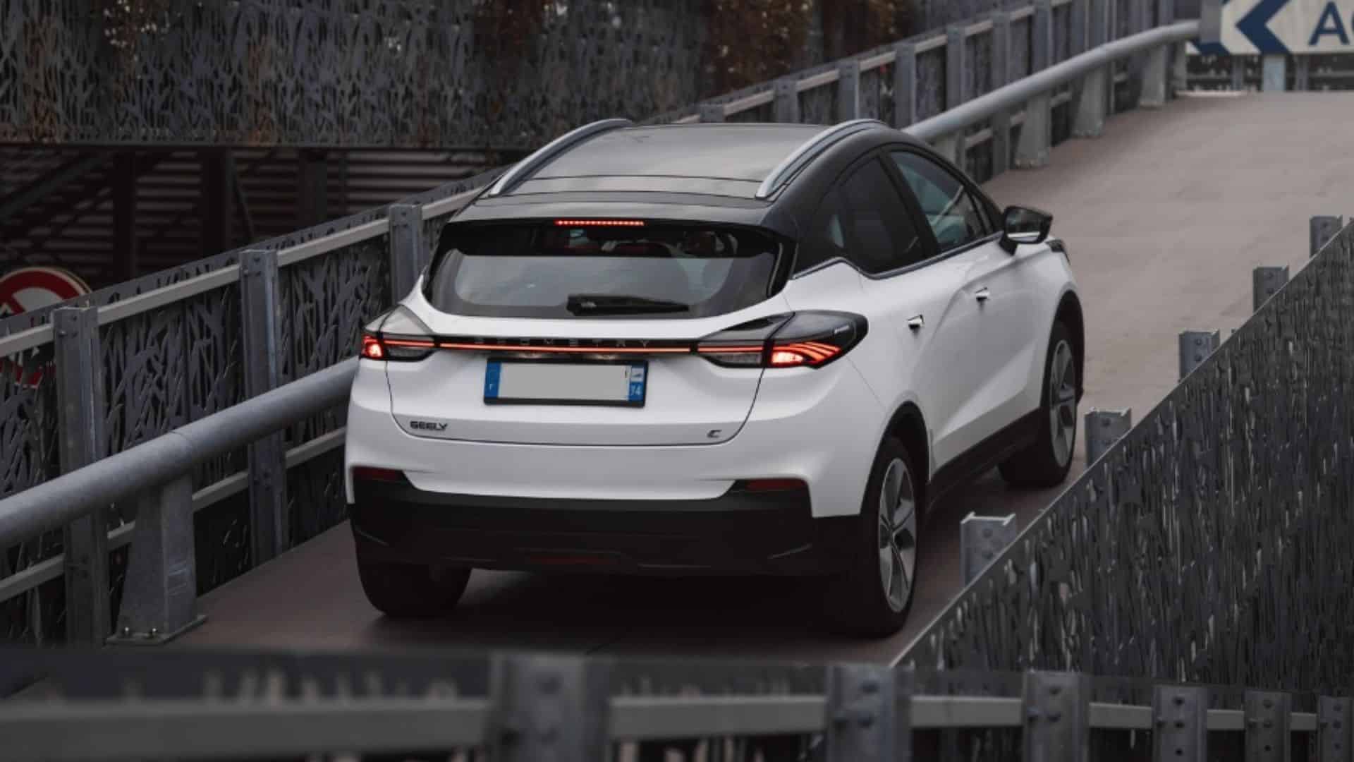 Geely geometry c batterie autonomie recharge performances