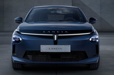 Lancia dévoile la nouvelle Ypsilon, son premier modèle électrique