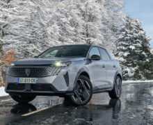 Essai – Peugeot e-3008 : que vaut le SUV électrique à la neige ?