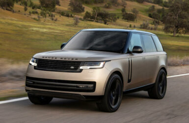 Jaguar et Land Rover recrutent 250 ingénieurs pour imaginer la voiture électrique de demain