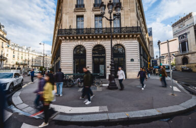 Découverte du Cadillac City – La marque américaine se prend pour Apple avec son show room parisien