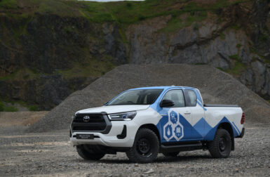Toyota teste son pick-up Hilux à hydrogène