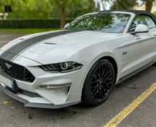 Témoignage – Déçu par Tesla, Thierry reprend une Ford Mustang V8 après sa Model 3 Performance