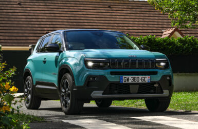 Essai – 1 300 km en Jeep Avenger électrique : urbain idéal, routier gourmand