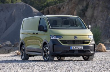 IAA 2024 – Volkswagen dévoile les nouveaux Transporter et Caravelle hybrides et électriques