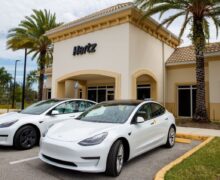 Hertz tente de se débarrasser au plus vite de toutes ses Tesla