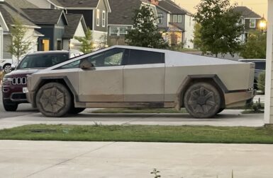 Tesla Cybertruck : des clients sont furieux après la livraison de leur pick-up électrique