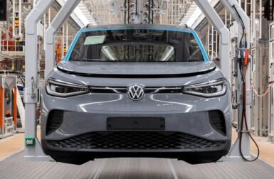 Confiant en l’avenir, Volkswagen veut augmenter la production de voitures électriques