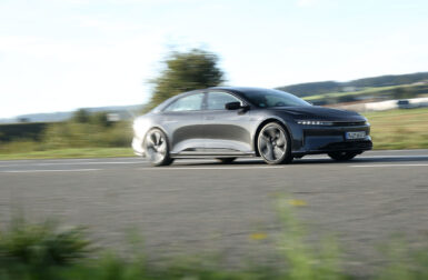 Bilan Supertests 2024 : quelles voitures électriques vont le plus loin sur autoroute ?