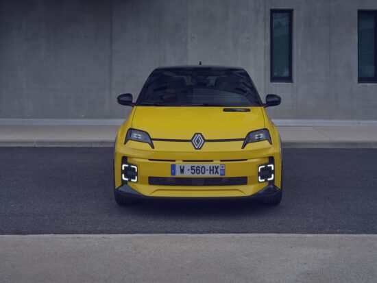 Nouvelle Twingo, R5 hybride ou Dacia Sandero électrique : voilà ce que Renault prépare (ou non) !