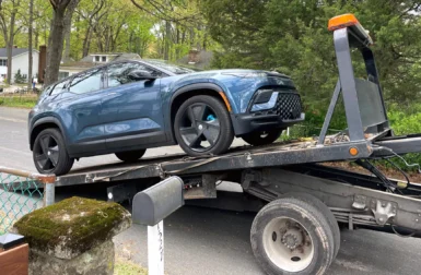 Après la faillite d’un constructeur, des Français doivent rendre leur SUV électrique !