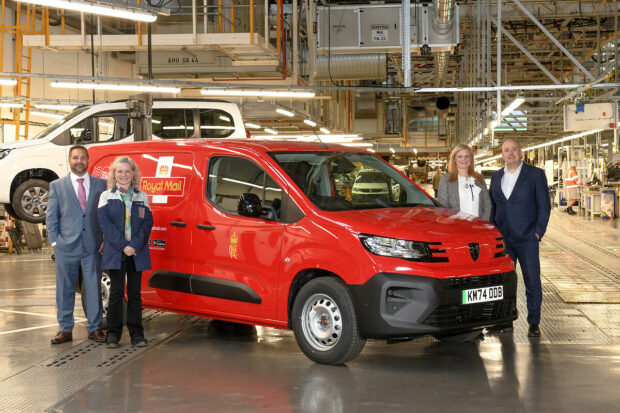 Bonne nouvelle pour Peugeot : la poste britannique commande 2 100 fourgonnettes électriques