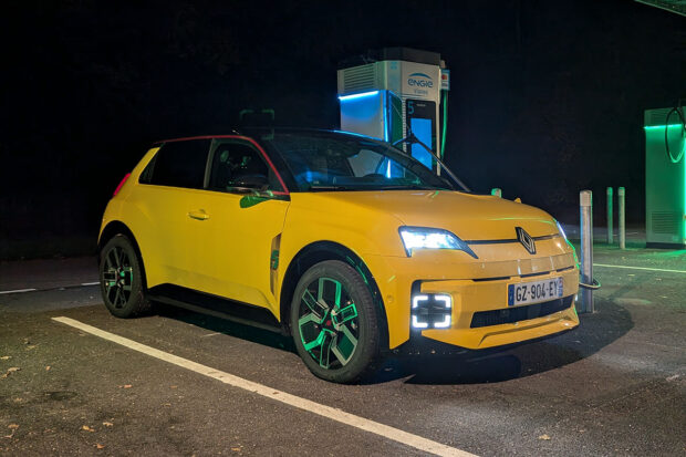 Essai : Renault 5 électrique, les temps de recharge et de voyage de notre Supertest