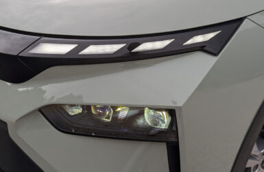 Tesla qui s’embrouille avec une PME française, BMW qui fait marche arrière sur la conduite autonome, Audi dans la sauce en Chine, une Skoda en tête des ventes électriques, l’Ethiopie qui montre la voie du tout électrique, et une belle histoire de recharge bidirectionnelle dans la tempête… Bienvenue dans Regen n°53