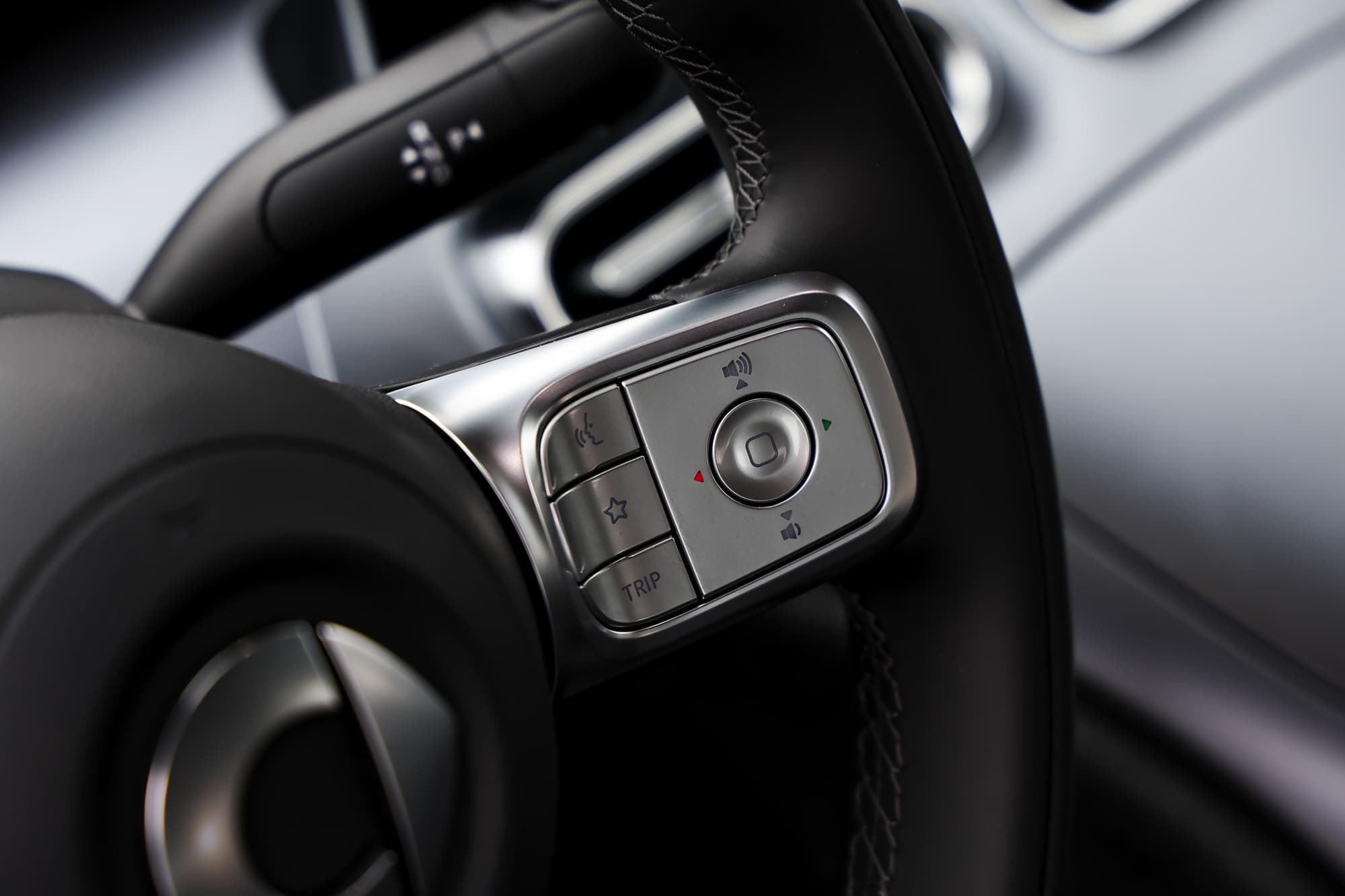 Pure Smart Smart #1 Pure : ESSAI de la finition d'entrée de gamme du SUV
