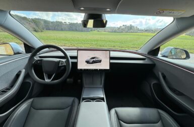 Mise à jour Tesla printemps 2025 : tout ce qu’il faut retenir