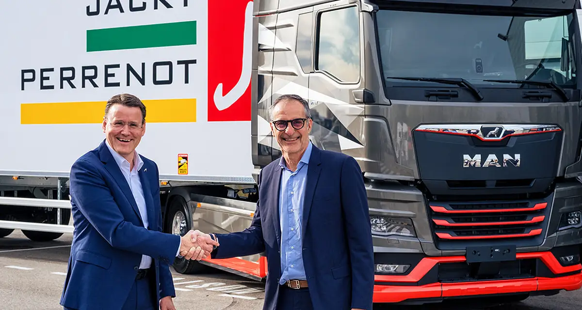 Le groupe de transport routier Jacky Perrenot reçoit son premier camion électrique (et ce n’est pas un Tesla)