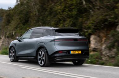 Qui des voitures électriques ou des thermiques émet le plus de poussières de frein ? On a la réponse !