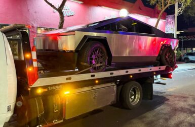 58 000 dollars de frais de réparation pour ce Tesla Cybertruck après un « simple » choc à l’arrière