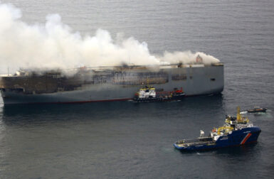 Face au risque d’incendie des voitures électriques sur les bateaux, la France livre ses recommandations