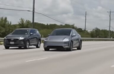 Un Tesla Model Y a été livré chez un client en mode autonome