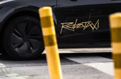 Robotaxi : Tesla lance enfin son service de taxis autonomes, mais c’est plutôt décevant