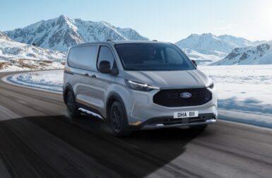 Le Ford Transit Custom électrique gagne une version 4 roues motrices