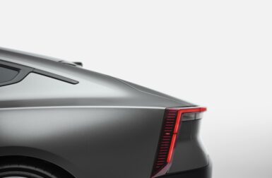 Une Porsche hybride encore plus puissante, la bonne idée de Tesla, une Polestar à couper le souffle, une surprise signée Xpeng, et un plan inattendu pour sauver l&rsquo;automobile européenne… Bienvenue dans Regen n°29