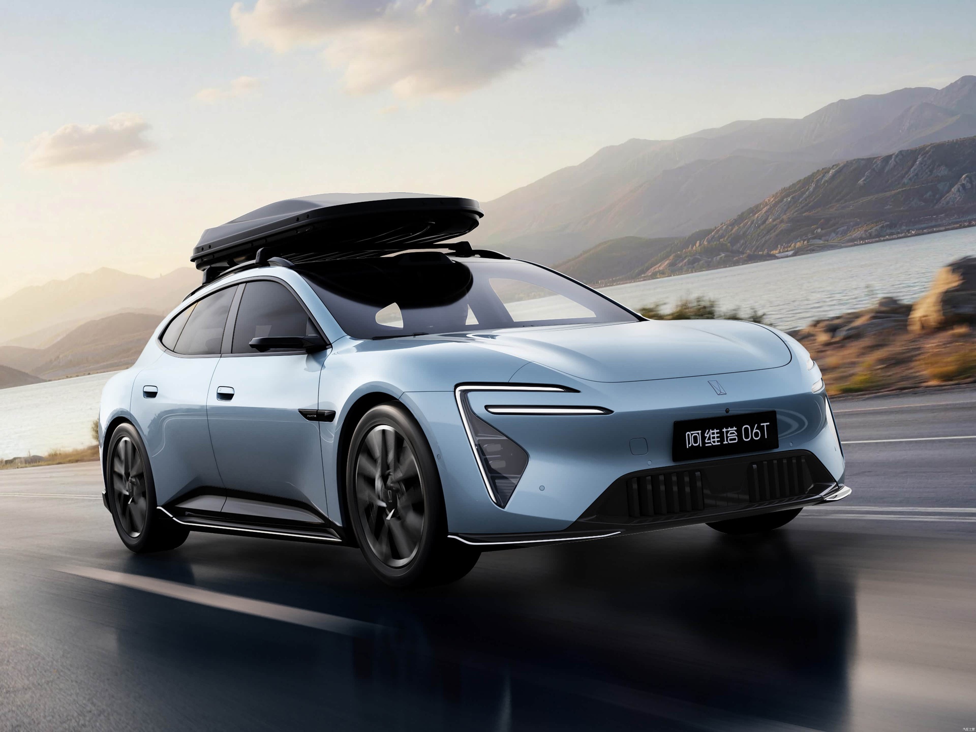 Le plus beau break électrique du monde, deux nouvelles marques chinoises qui débarquent en France, une nouvelle Audi électrique pour 2026, la grosse marche arrière de Porsche, une batterie de Xiaomi increvable et Tesla qui rame avec ses robotaxis… Bienvenue dans Regen n°50