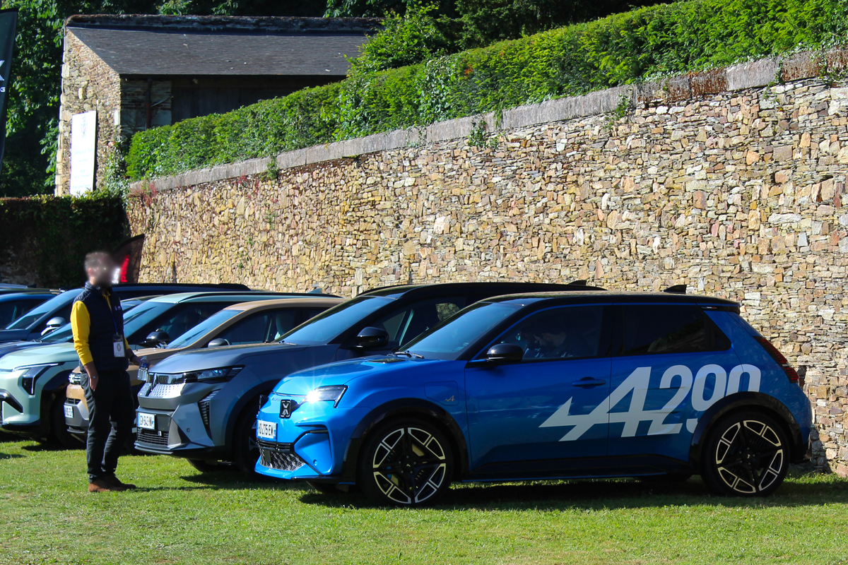 Plus de 130 voitures électriques proposées aux enchères à Lorient le 20 mars 2026