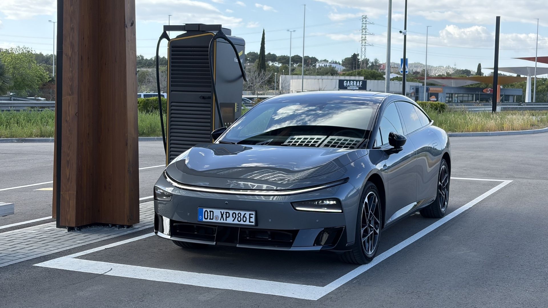 Grands trajets et recharge électrique, une France à deux vitesses ?