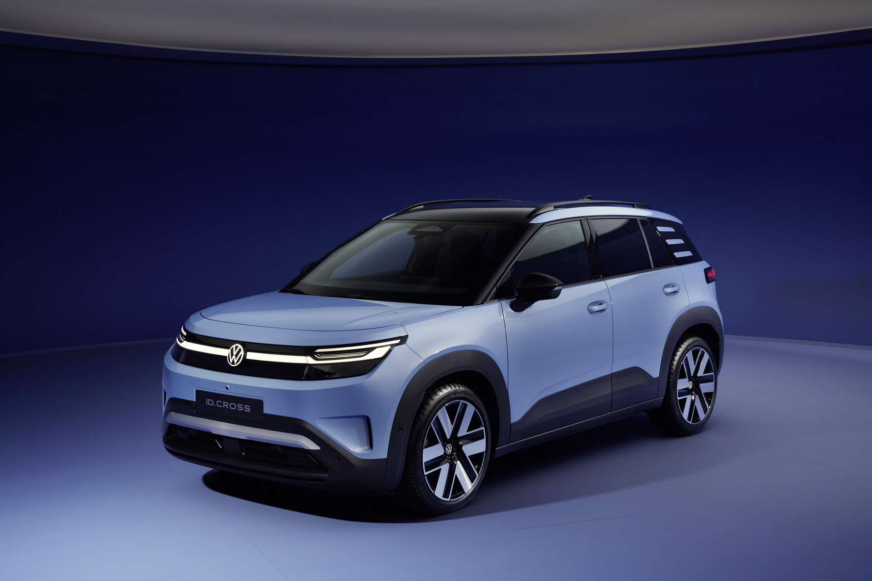 Volkswagen ID.Cross : déjà jusqu’à 9 145 € d’aides à l’achat pour le nouveau petit SUV électrique