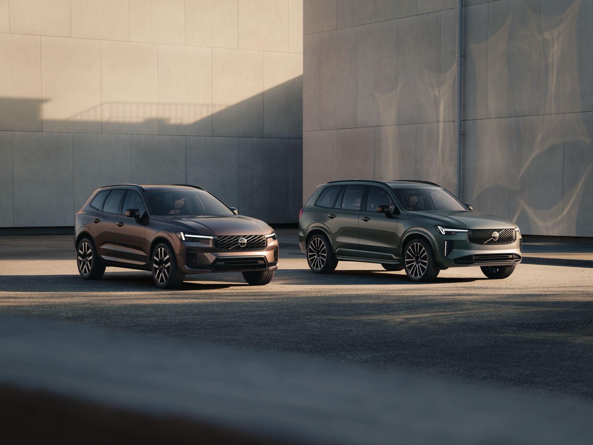 2026_Volvo_XC60-XC90_PHEV_01.jpg