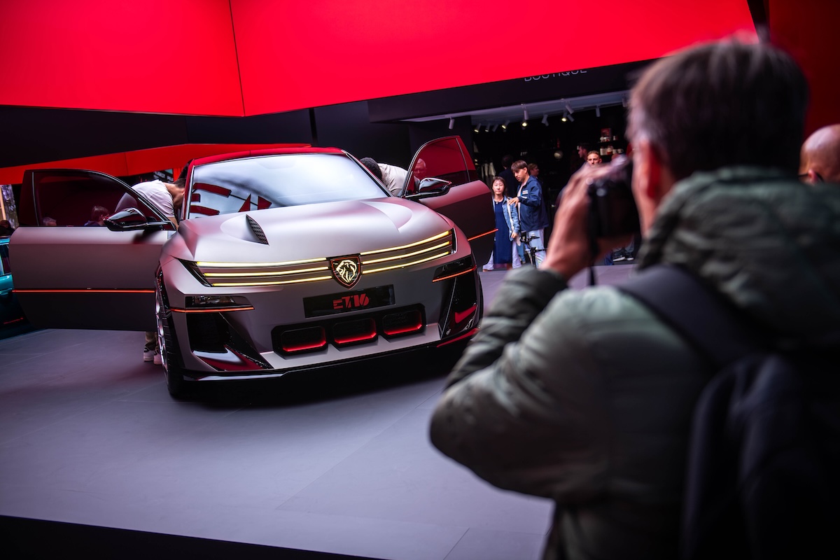 Mondial de l’Auto 2026 : nos impressions sur les voitures vedettes en vidéo